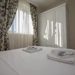 Apartament Rita Ii *