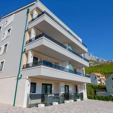 Rita Apartment
